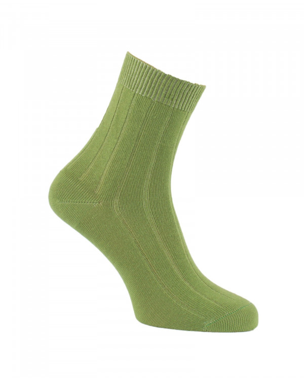 Chaussettes unies en coton vert mousse Chaussettes unies en coton vert mousse
