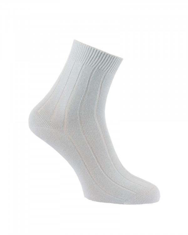 Chaussettes unies en coton bleu ciel Chaussettes unies en coton bleu ciel
