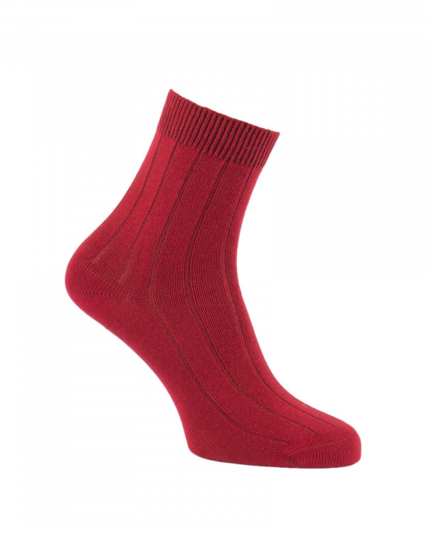 Chaussettes unies en coton rouge Chaussettes unies en coton rouge