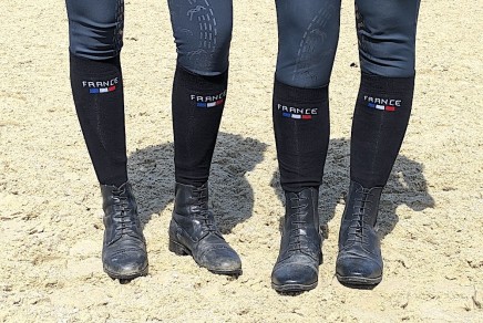 Chaussettes hautes France noir en situation