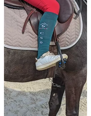 chaussettes d'équitation CSOxer vert très foncé et blanc en situation