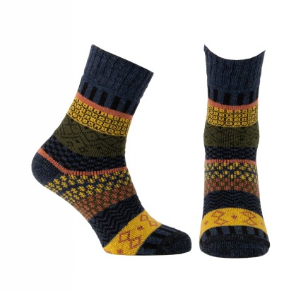 Chaussettes en laine bleu jean foncé et jaune moutarde