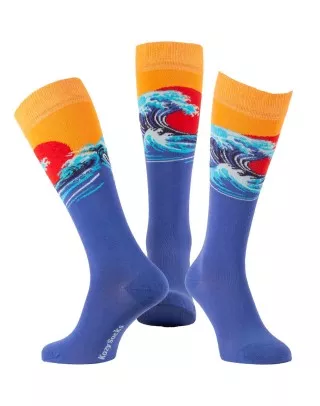 chaussettes hautes artistiques la vague hokusai