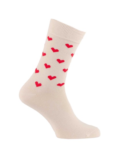 Chaussettes fantaisie avec des coeurs rouges sur fond écru