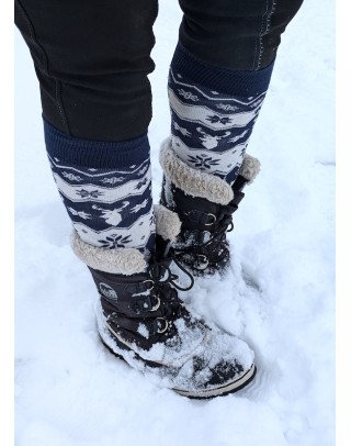 chaussettes hautes hiver motif Finlande Irlande Islande marine blanc en situation